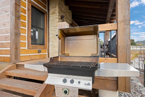 Lake Estes Oasis Located right on the lake Indoor and Outdoor Fireplace and Private Jacuzzi - image 22