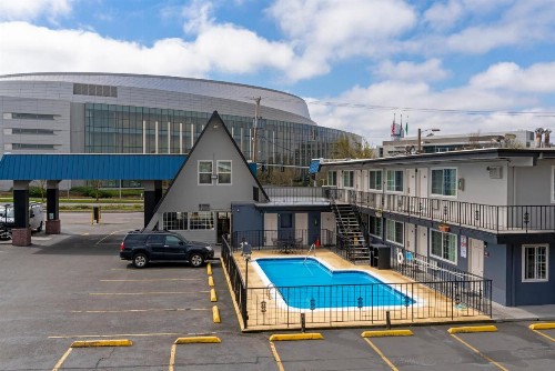 University Inn and Suites Eugene - image 12