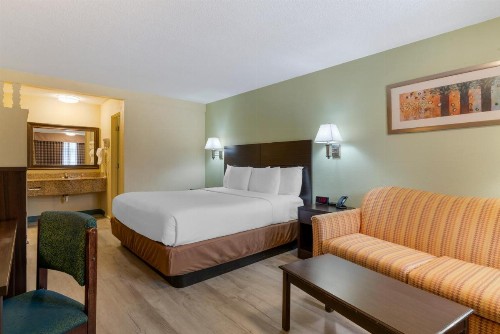 University Inn and Suites Eugene - image 13
