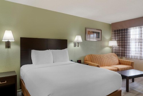 University Inn and Suites Eugene - image 15