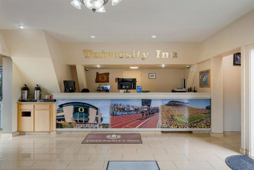 University Inn and Suites Eugene - image 20