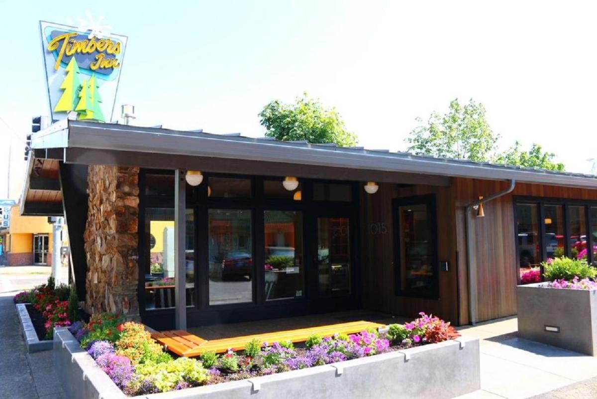 Timbers Motel - image 6
