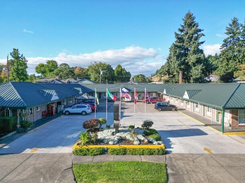 Courtesy Inn Downtown Eugene - image 1