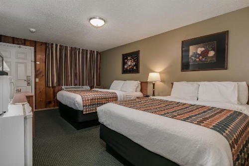 Courtesy Inn Downtown Eugene - image 12
