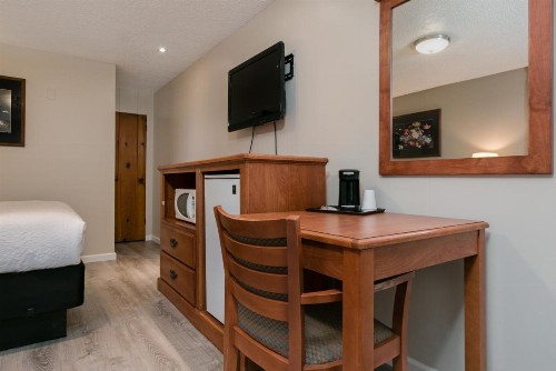 Courtesy Inn Downtown Eugene - image 18