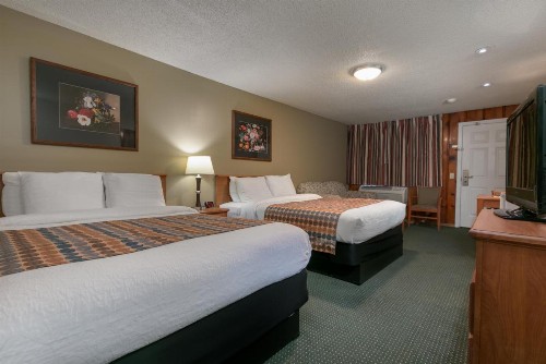 Courtesy Inn Downtown Eugene - image 4