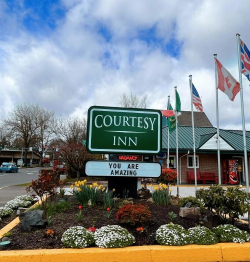 Courtesy Inn Downtown Eugene - image 8