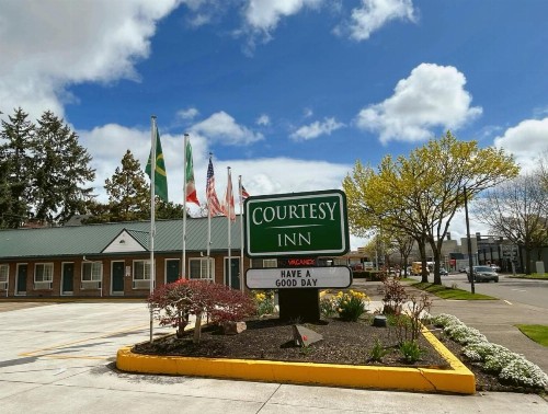 Courtesy Inn Downtown Eugene - image 9