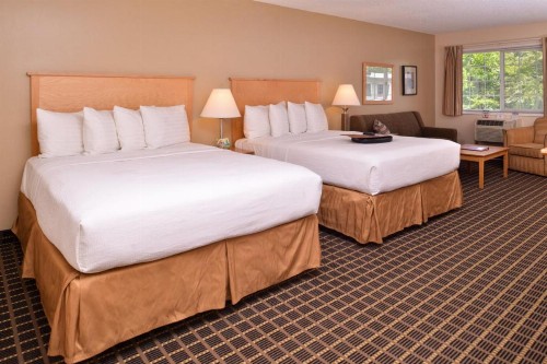 Campus Inn & Suites Eugene Downtown - image 1
