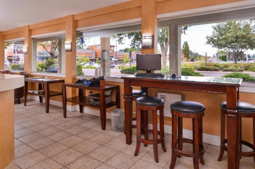 Campus Inn & Suites Eugene Downtown - image 28