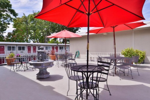 Campus Inn & Suites Eugene Downtown - image 37
