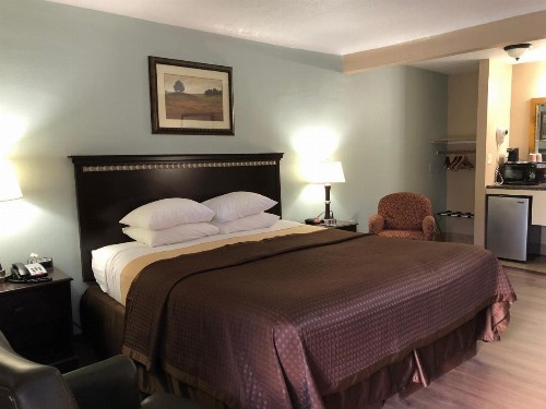 Value Inn Motel - image 39
