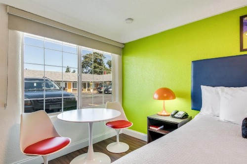 Signature Inn Eugene - image 39