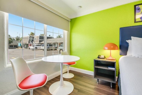 Signature Inn Eugene - image 40