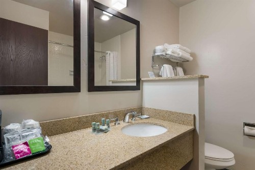 Best Western New Oregon Motel - image 27
