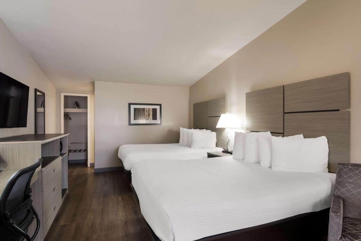 Best Western New Oregon Motel - image 4