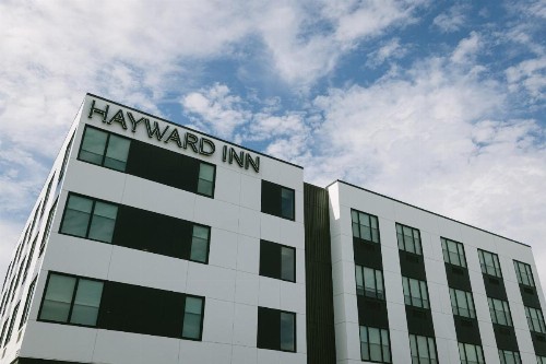Hayward Inn - image 43