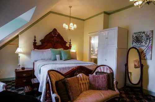 The Campbell House Inn - image 18