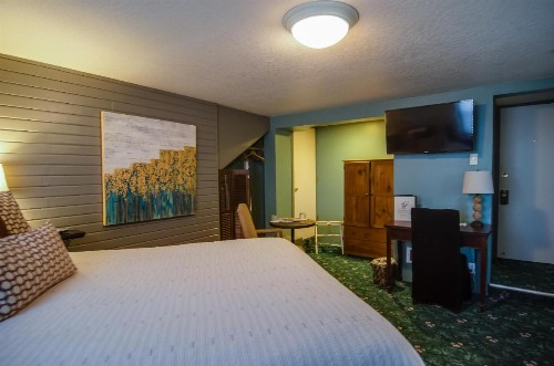 The Campbell House Inn - image 20