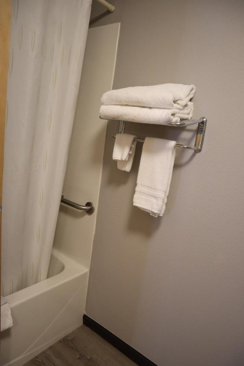 Express Inn & Suites Eugene - image 31