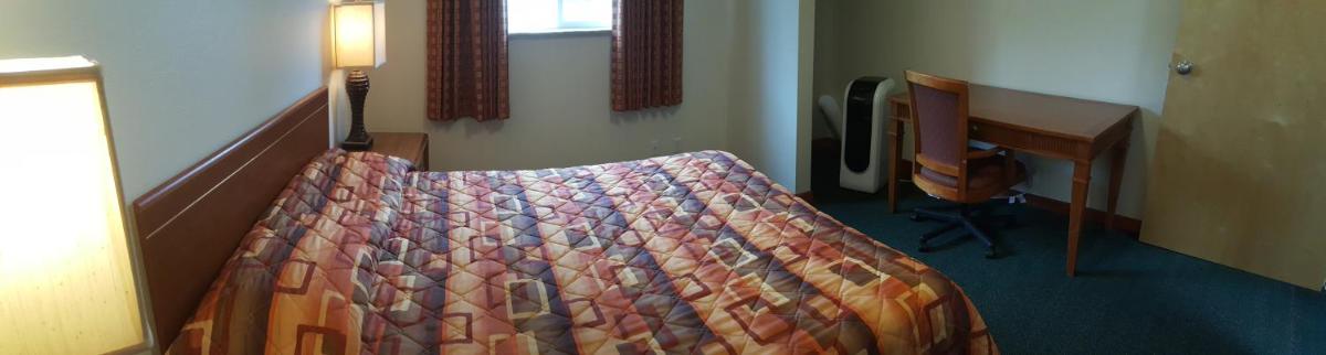 Express Inn & Suites Eugene - image 4