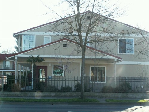 Express Inn & Suites Eugene - image 42