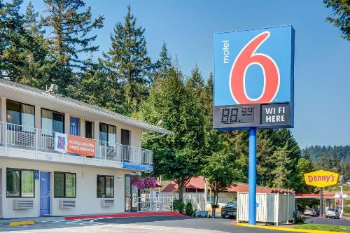 Motel 6-Eugene OR - South Springfield - image 1