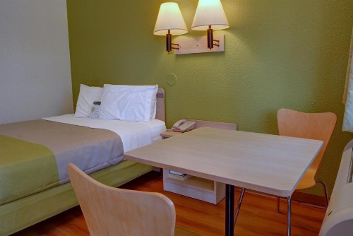 Motel 6-Eugene OR - South Springfield - image 21
