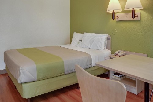 Motel 6-Eugene OR - South Springfield - image 3