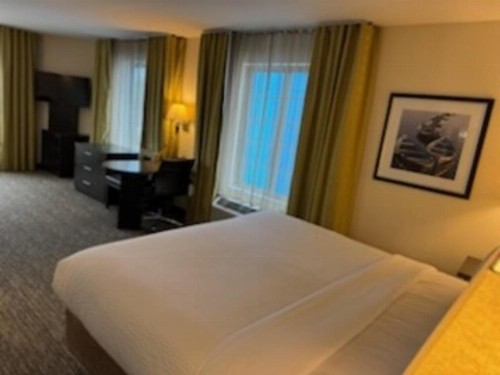 Candlewood Suites Eugene Springfield an IHG Hotel - image 10
