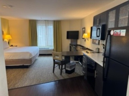 Candlewood Suites Eugene Springfield an IHG Hotel - image 28