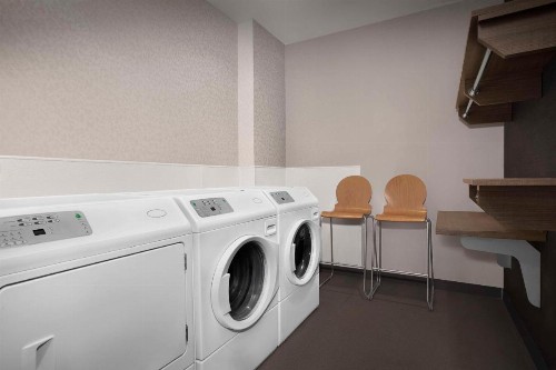 Home2 Suites by Hilton Eugene Downtown University Area - image 37