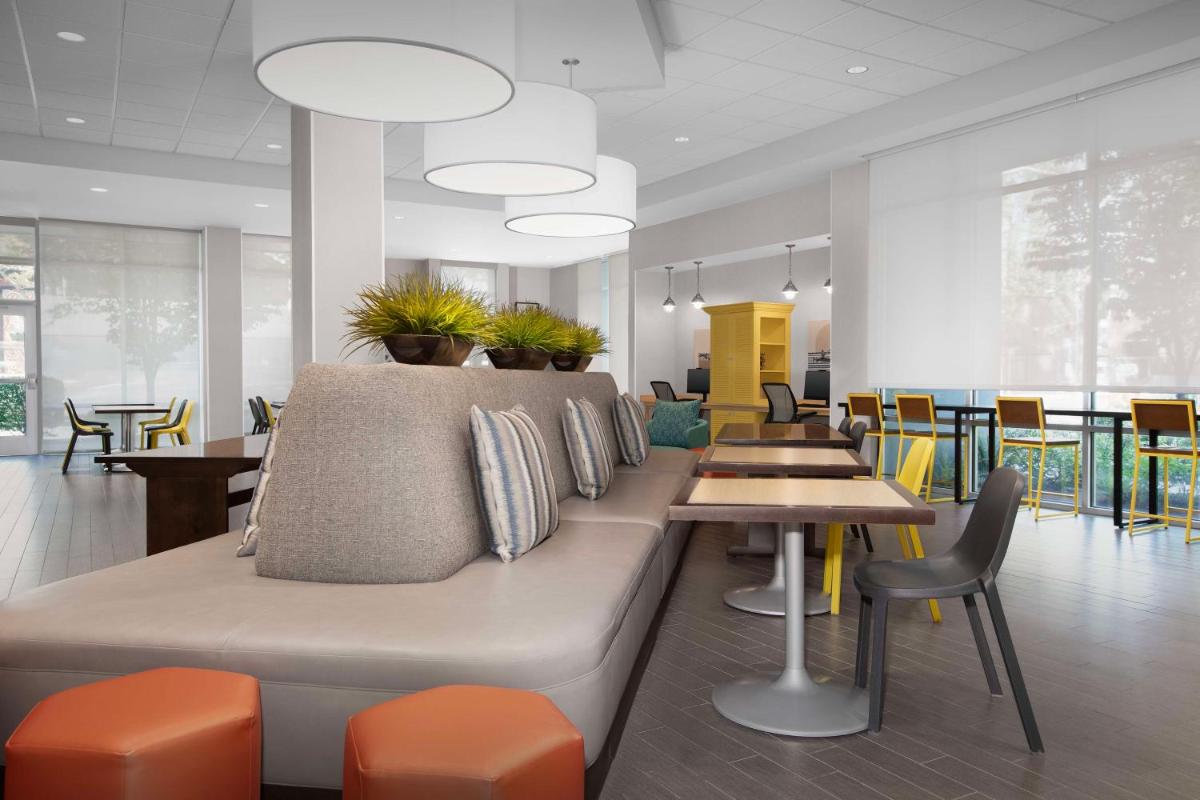 Home2 Suites by Hilton Eugene Downtown University Area - image 6