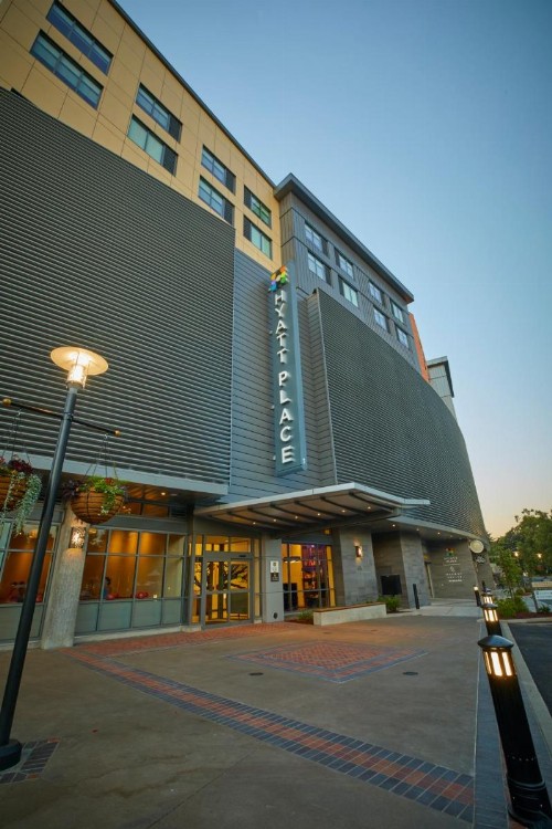 Hyatt Place Eugene/Oakway Center - image 15