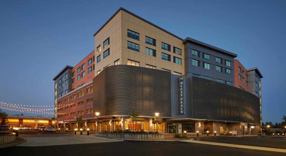 Hyatt Place Eugene/Oakway Center - image 2