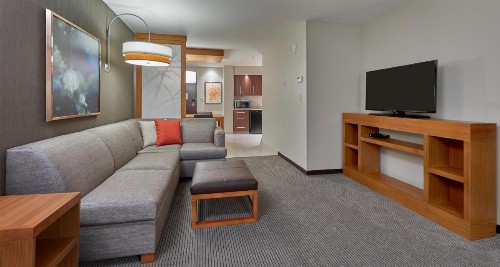Hyatt Place Eugene/Oakway Center - image 30