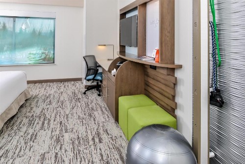 EVEN Hotel Eugene an IHG Hotel - image 7