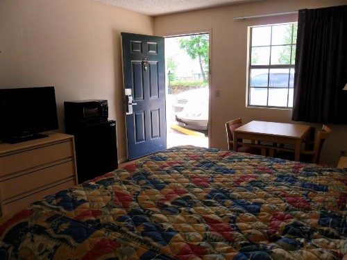 Regency Inn Eureka Springs - image 16