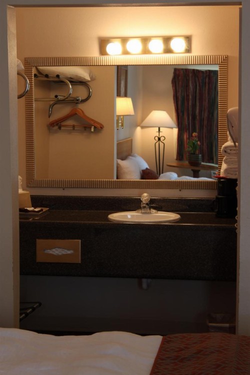 Regency Inn Eureka Springs - image 17