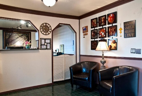 Regency Inn Eureka Springs - image 22