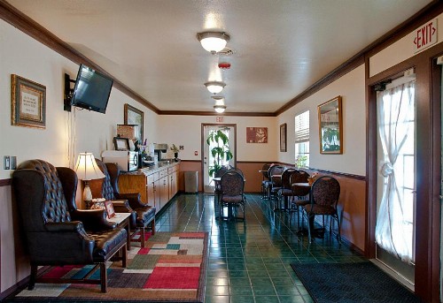 Regency Inn Eureka Springs - image 5