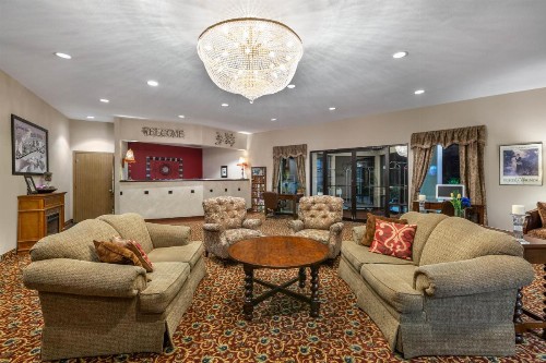 Super 8 by Wyndham Eureka Springs - image 25