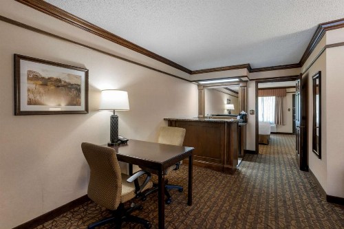Best Western Inn of the Ozarks - image 24