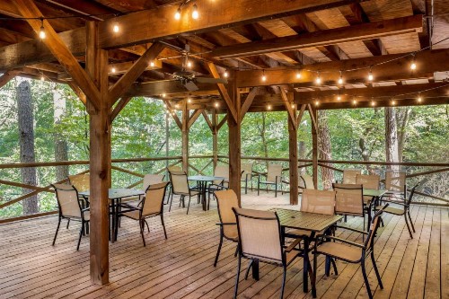 Best Western Inn of the Ozarks - image 32