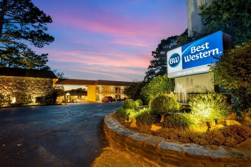 Best Western Inn of the Ozarks - image 42