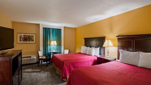 Best Western Eureka Inn - image 11