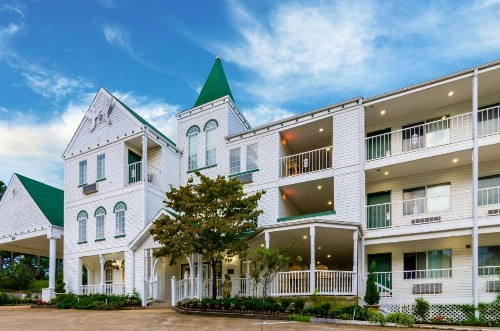 Quality Inn Eureka Springs South - image 11
