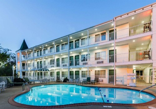 Quality Inn Eureka Springs South - image 13