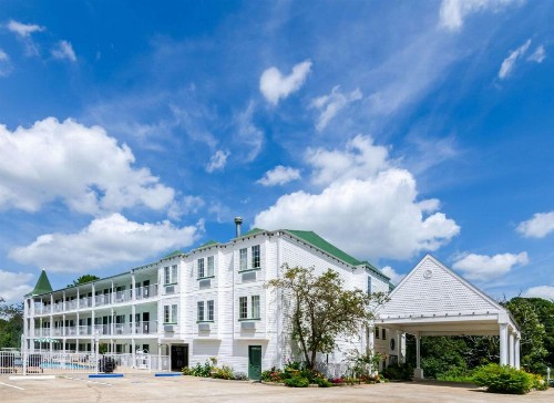 Quality Inn Eureka Springs South - image 2