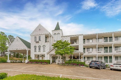 Quality Inn Eureka Springs South - image 34